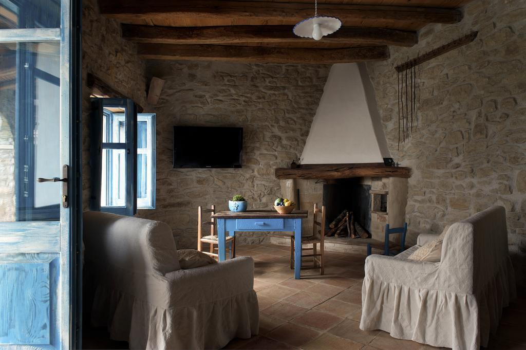 Domu Antiga Bed & Breakfast Gergei Dış mekan fotoğraf