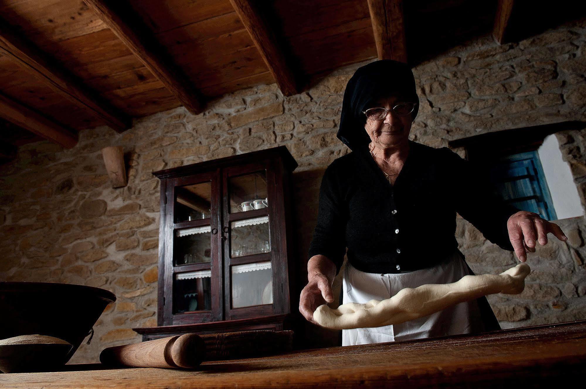 Domu Antiga Bed & Breakfast Gergei Dış mekan fotoğraf