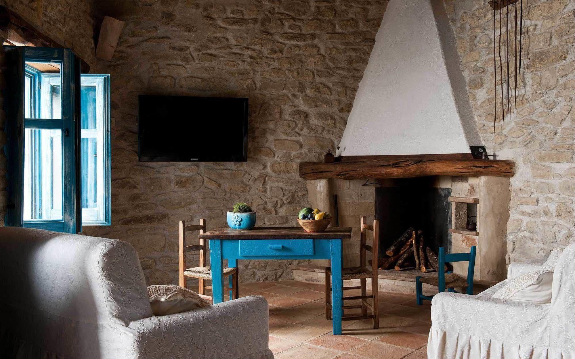 Domu Antiga Bed & Breakfast Gergei Dış mekan fotoğraf